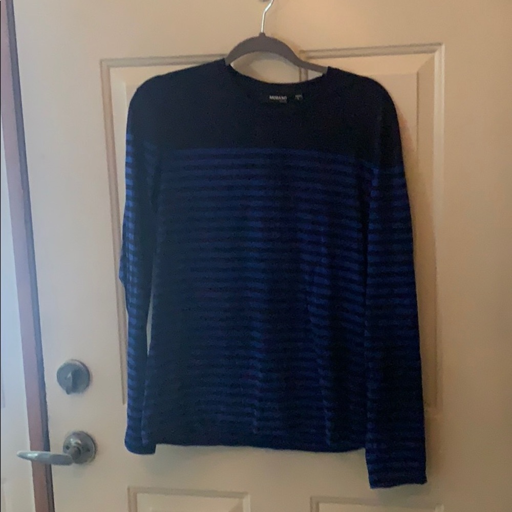 Men’s Murano long sleeve top.
